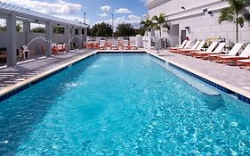 Holiday Inn & Suites Orlando - I-Drive - Theme Parks By Ihg